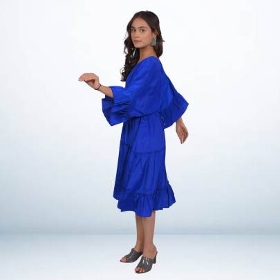 Flared solid plain dress with a flowy fit