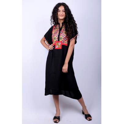 Midnight Grace Embroidered Kurta