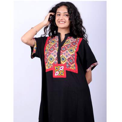 Midnight Grace Embroidered Kurta